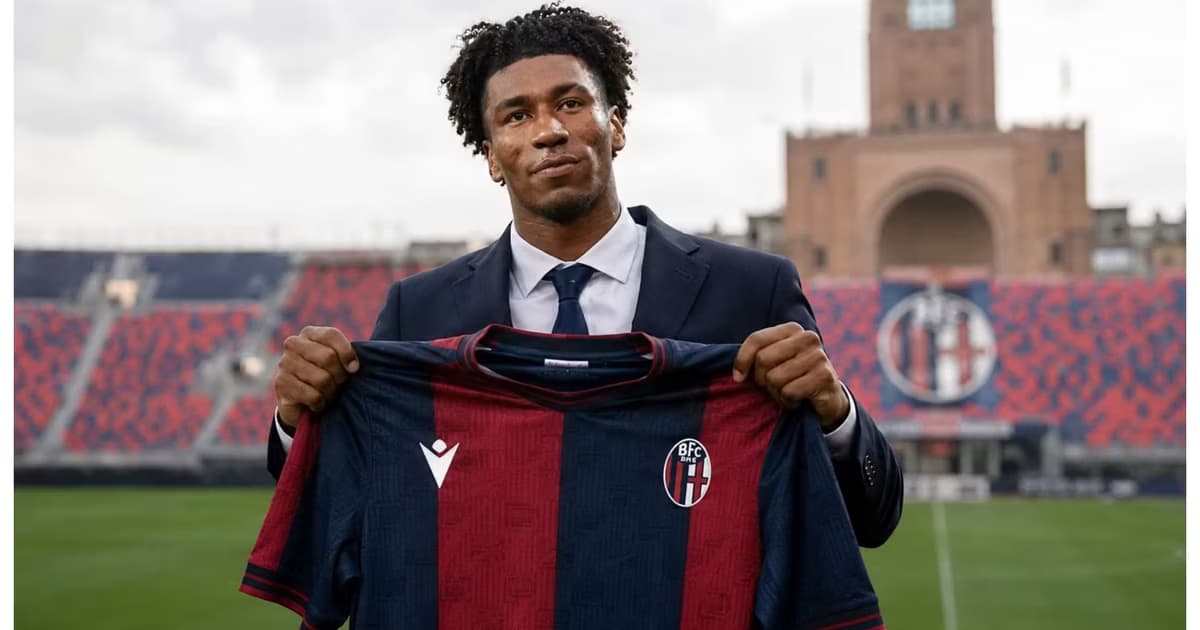 Kevin Rodríguez y la camiseta del Bologna