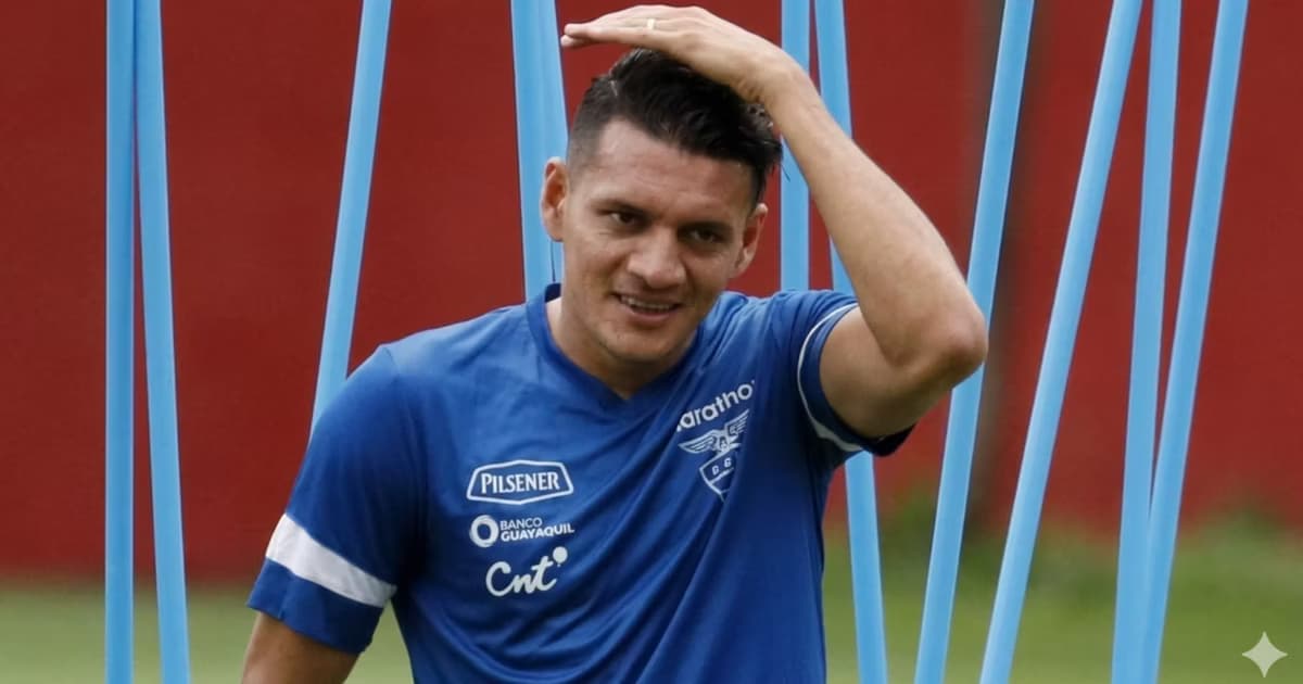 Carlos Garcés entrenando con Ecuador