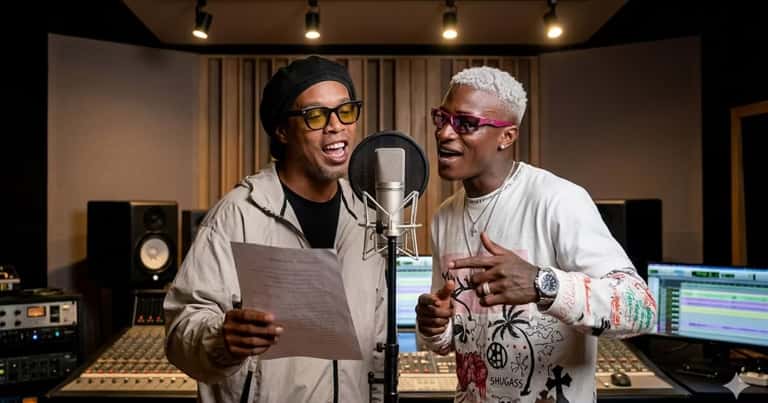 El cantante ecuatoriano Alex-x Krack cantará en el primer álbum de Ronaldinho Gaúcho