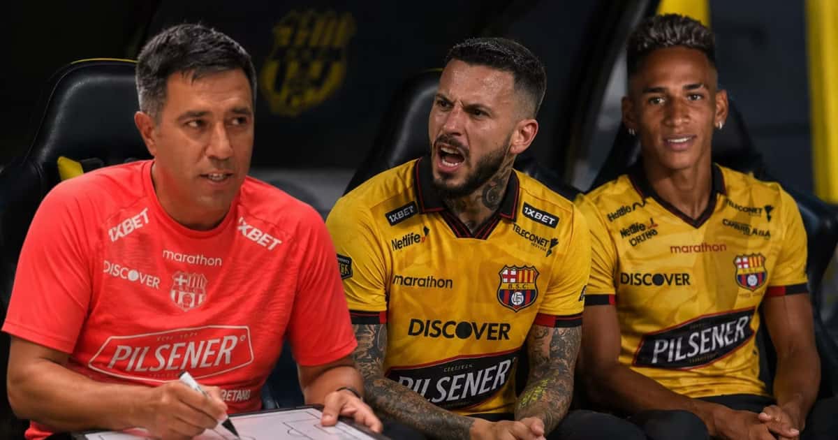 Farías, Benedetto y Gómez en el banco de Barcelona