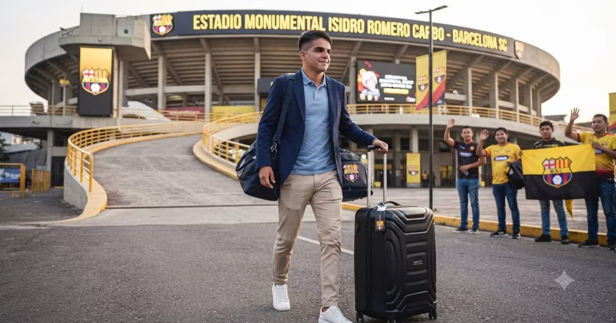 Dalo Bucaram Jr saliendo de BSC