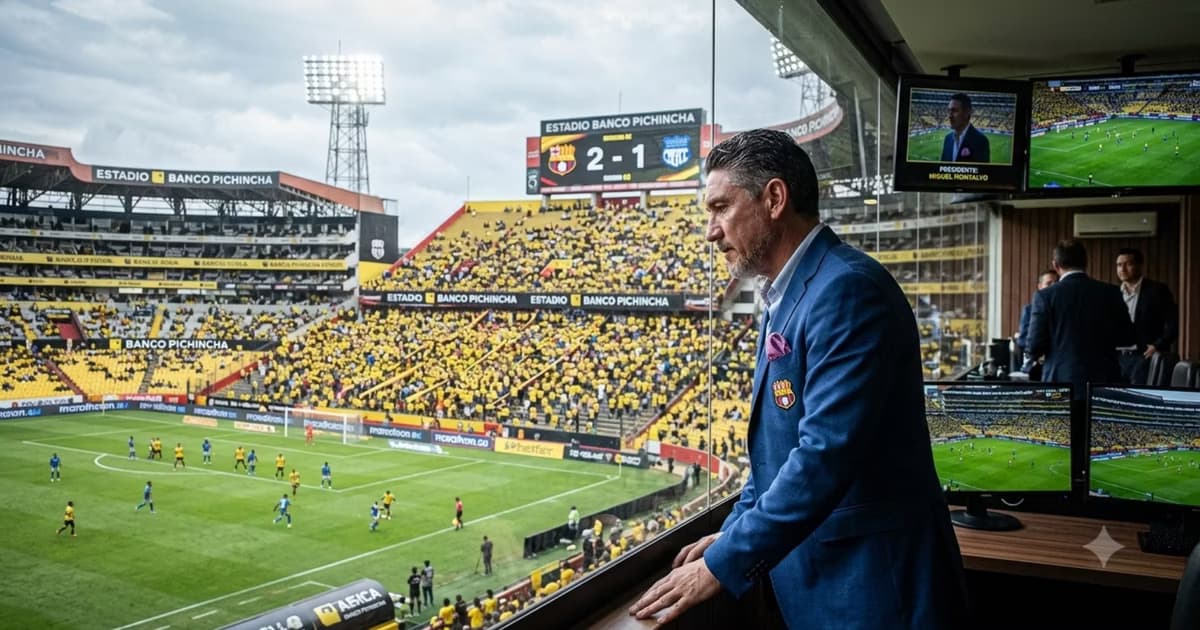 Miguel Montavo viendo a Barcelona SC