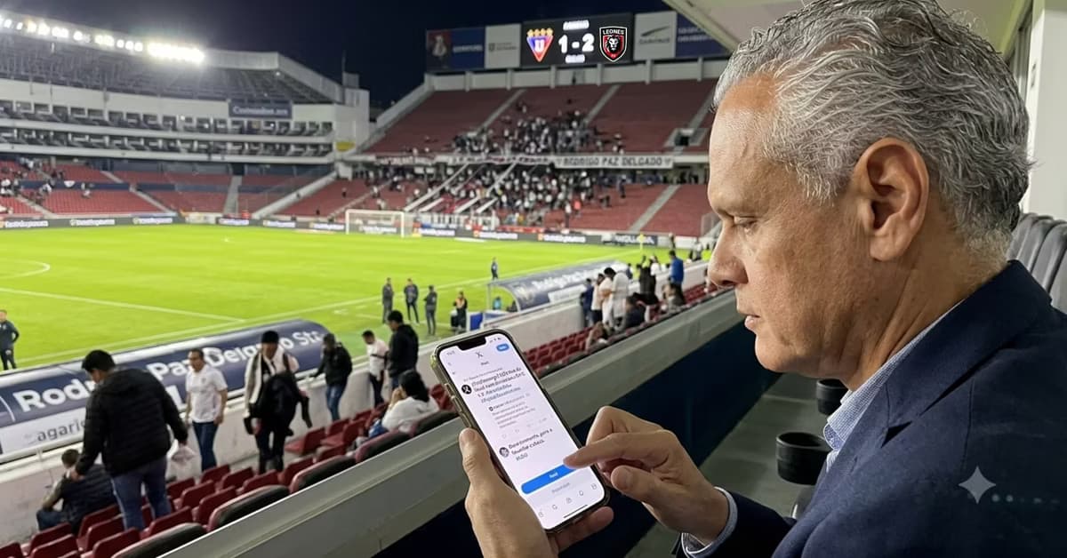 Esteban Paz retuiteó una crítica al juego de Liga de Quito tras la derrota ante Leones