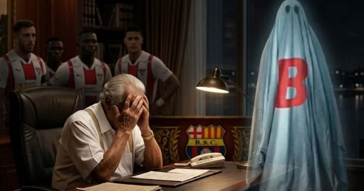 Rodrigo Paz lamentándose porque LDU descendió a la Serie B