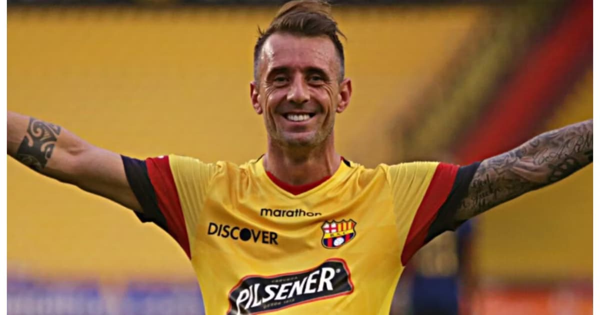 Kitu Díaz con la camiseta de Barcelona SC