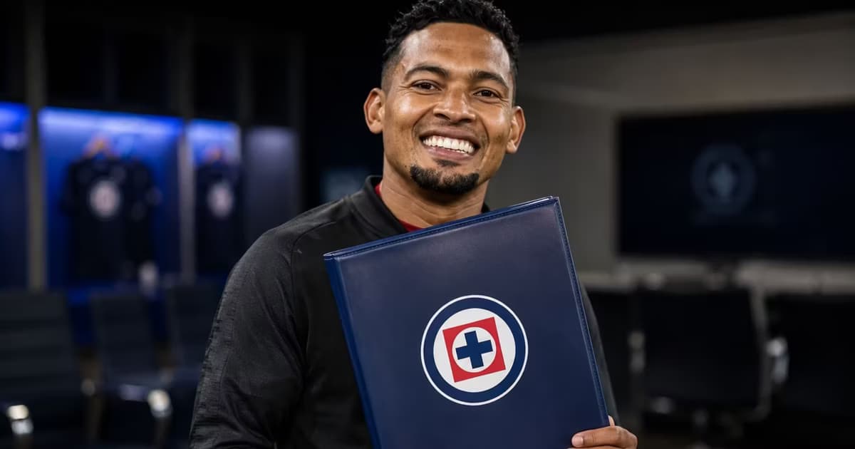 José Contreras y la carpeta de Cruz Azul