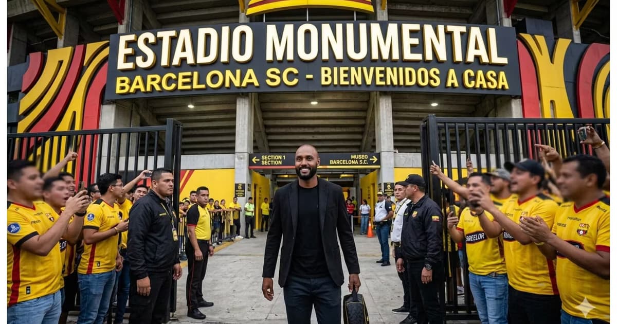 Leonai Souza en el estadio Monumental
