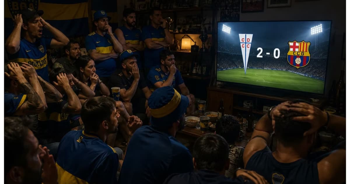 Hinchas de Boca viendo el partido