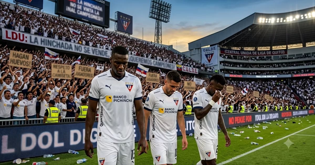 Jugadores de LDU en Casa Blanca