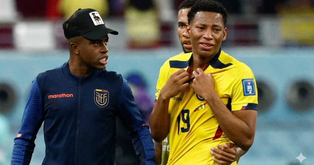 Gonzalo Plata llorando con la camiseta de Ecuador