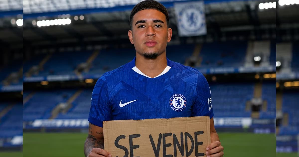 Kendry Páez con la camiseta del Chelsea