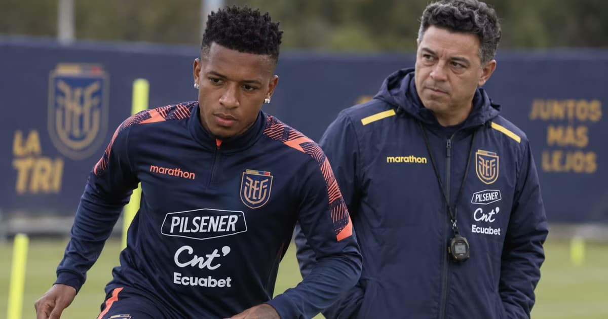 Keny Arroyo y Marcelo Gallardo en la TRI