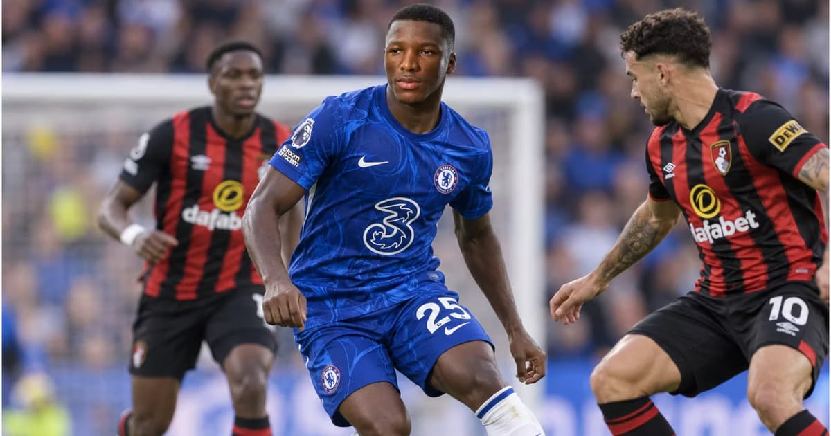 Moisés Caicedo con el Chelsea