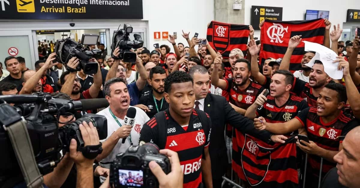 Gonzalo Plata llegando a Brasil