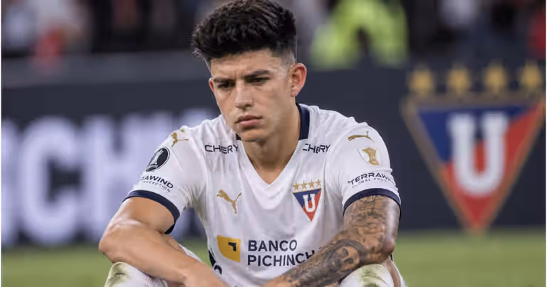 LDU podría vender a Gabriel Villamil en 2027 tras perder protagonismo con Gustavo Álvarez