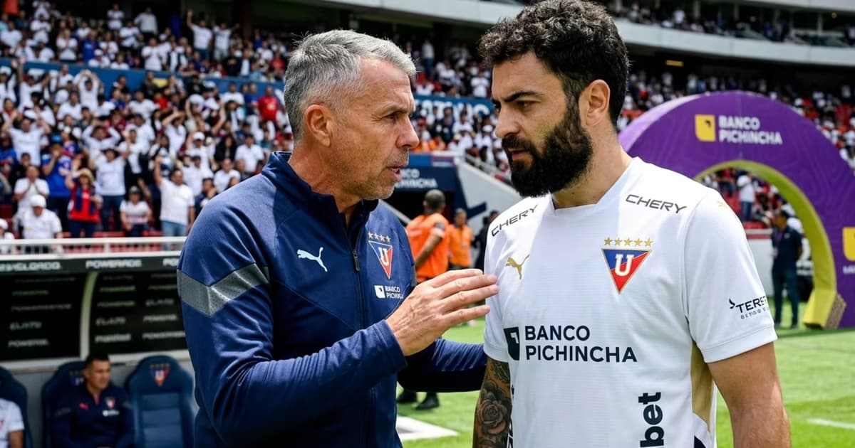 Gian Franco Allala y Gustavo Alvarez en LDU