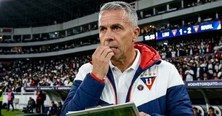 Gustavo Álvarez reconoce la ansiedad en LDU antes de jugarse todo ante Palmeiras