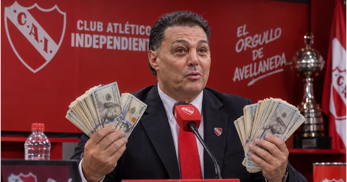 Alfaro Moreno como dirigente de Independiente de Avellaneda