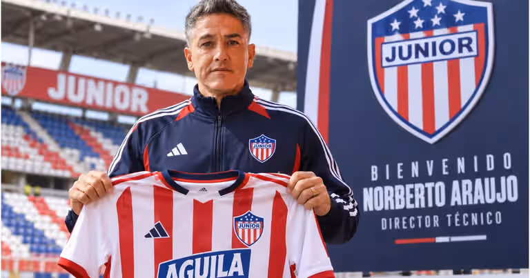 Norberto Araujo es opción para Junior de Colombia si no contratan a Beccacece