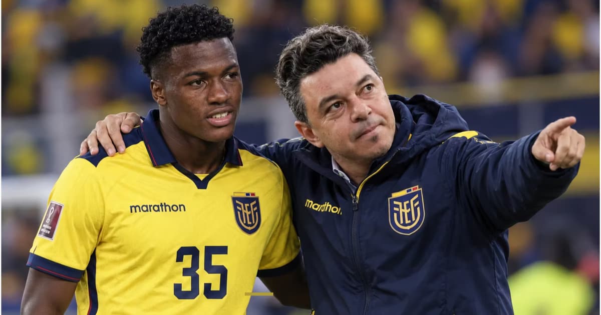Marcelo Gallardo y Alberto campo en la TRI