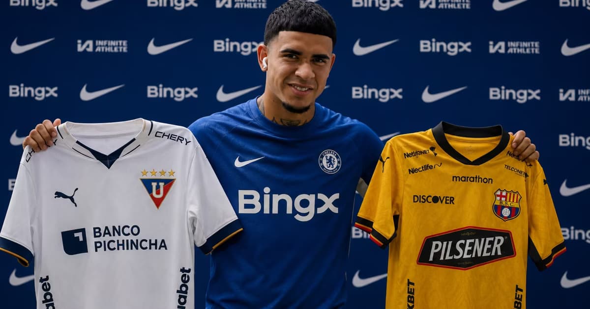 Kendry Páez con la camiseta de Liga de Quito y BSC