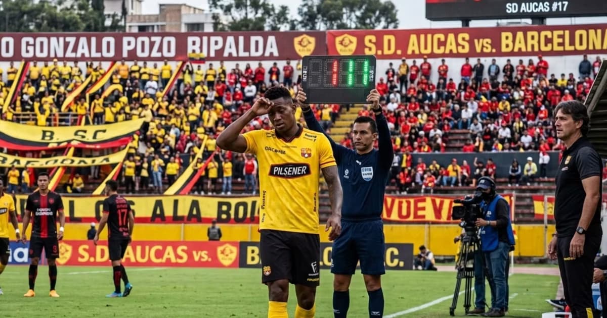 Tomás Rodríguez saliendo sustituido