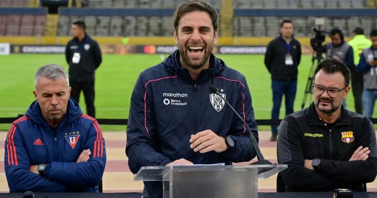 Joaquín Papa riéndose de Gustavo Alvarez y Pablo Trobbiani
