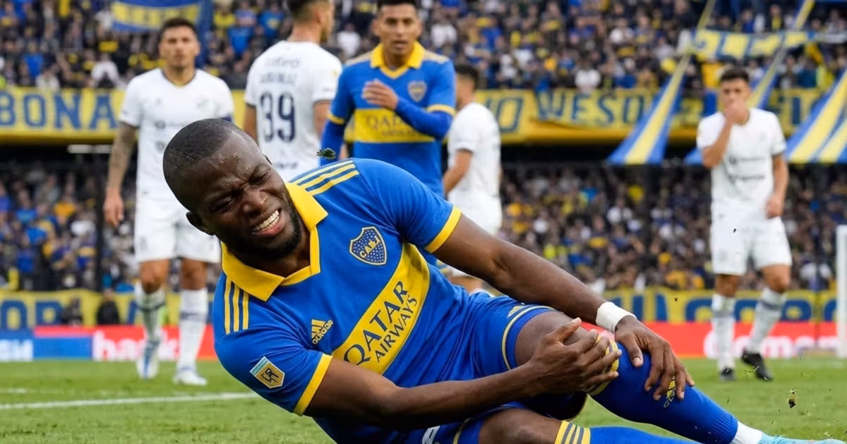 Enner Valencia con dolor