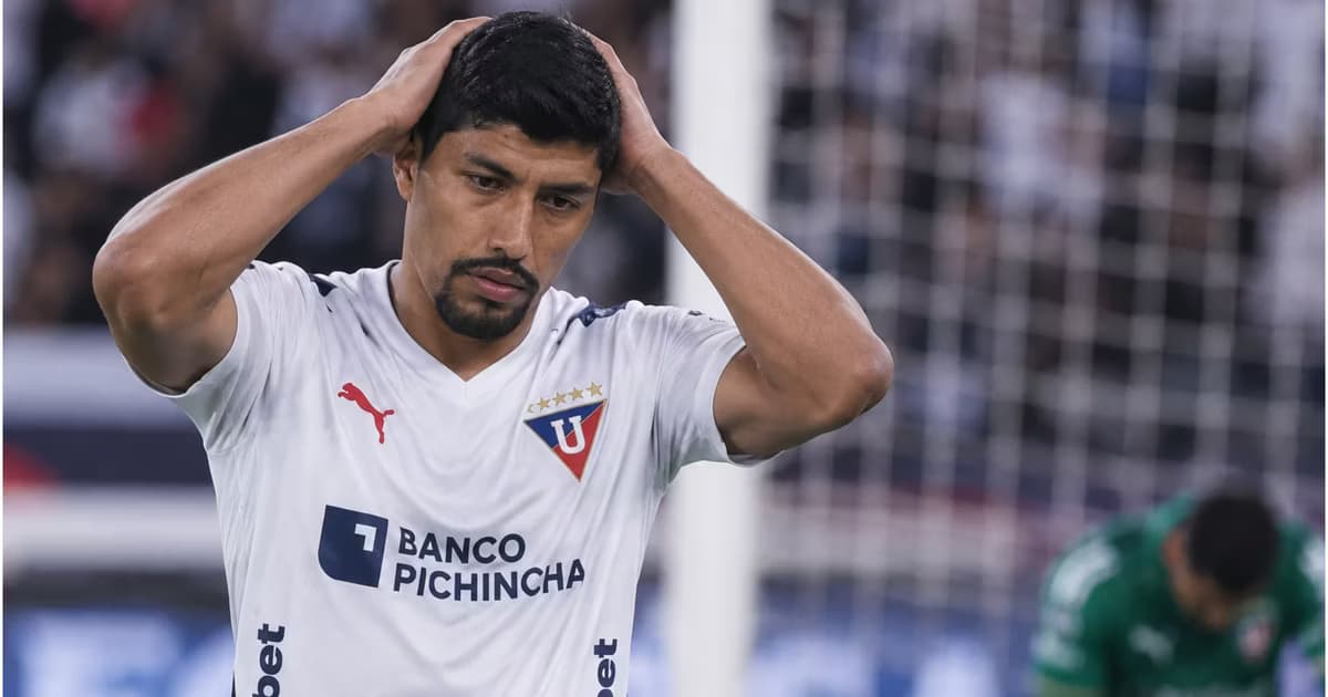 Luis Segovia tras fallar un penal con LDU