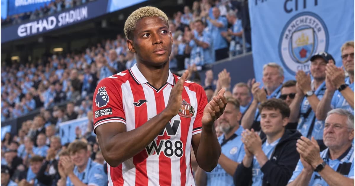 Nilson Angulo y los hinchas de Manchester City