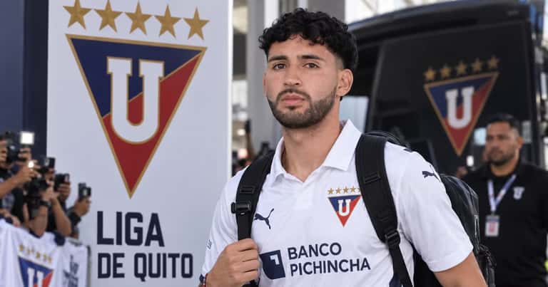 Nahuel Bustos suena para ser reemplazo de Deyverson en Liga de Quito