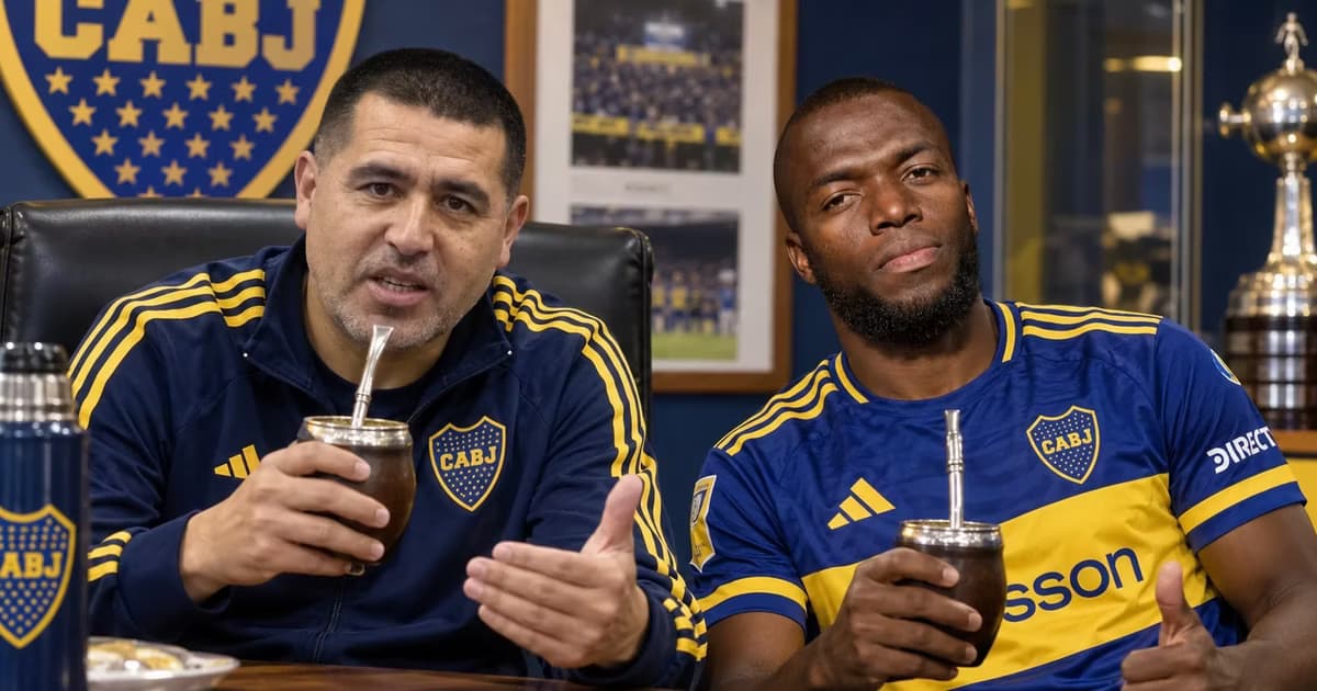 Juan Román Riquelme y Enner Valencia en Boca Juniors
