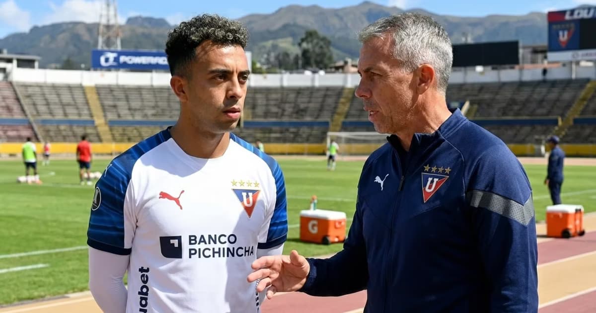 Lucas Rodríguez y Gustavo Álvarez en LDU