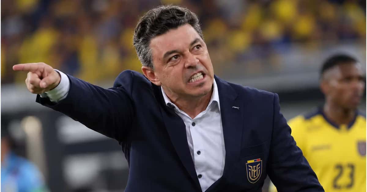 Marcelo Gallardo enojado en la Tri