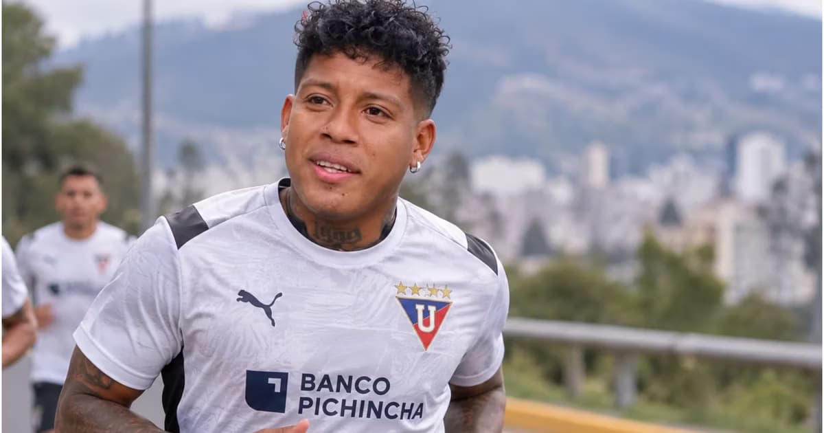 Richard Mina entrenando
