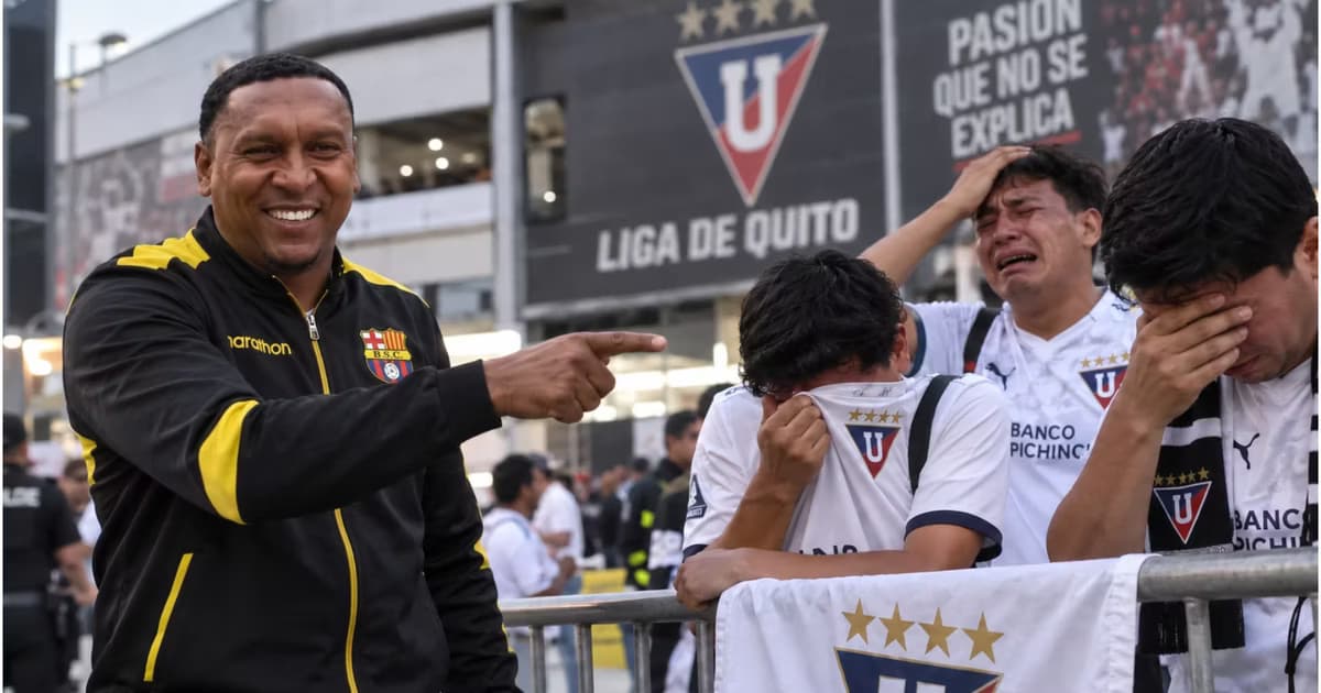 Máximo Banguera burlándose de LDU
