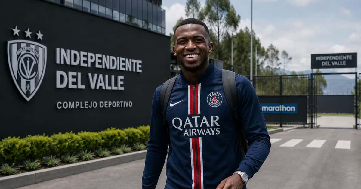 Willian Pacho en el complejo de IDV