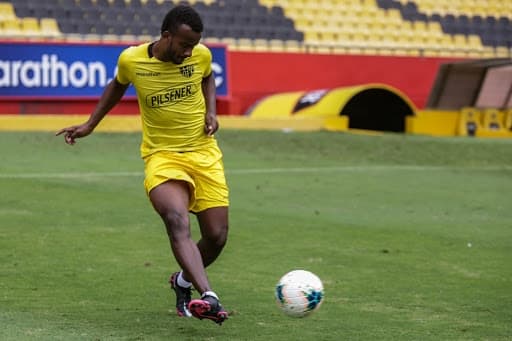 A pesar de su mal rendimiento Jefferson Orejuela presente en la convocatoria de "La Tri"