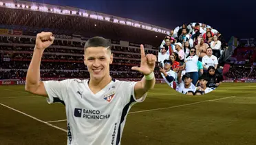 Alex Arce festejando el gol y aficionados de Liga de Quito felices