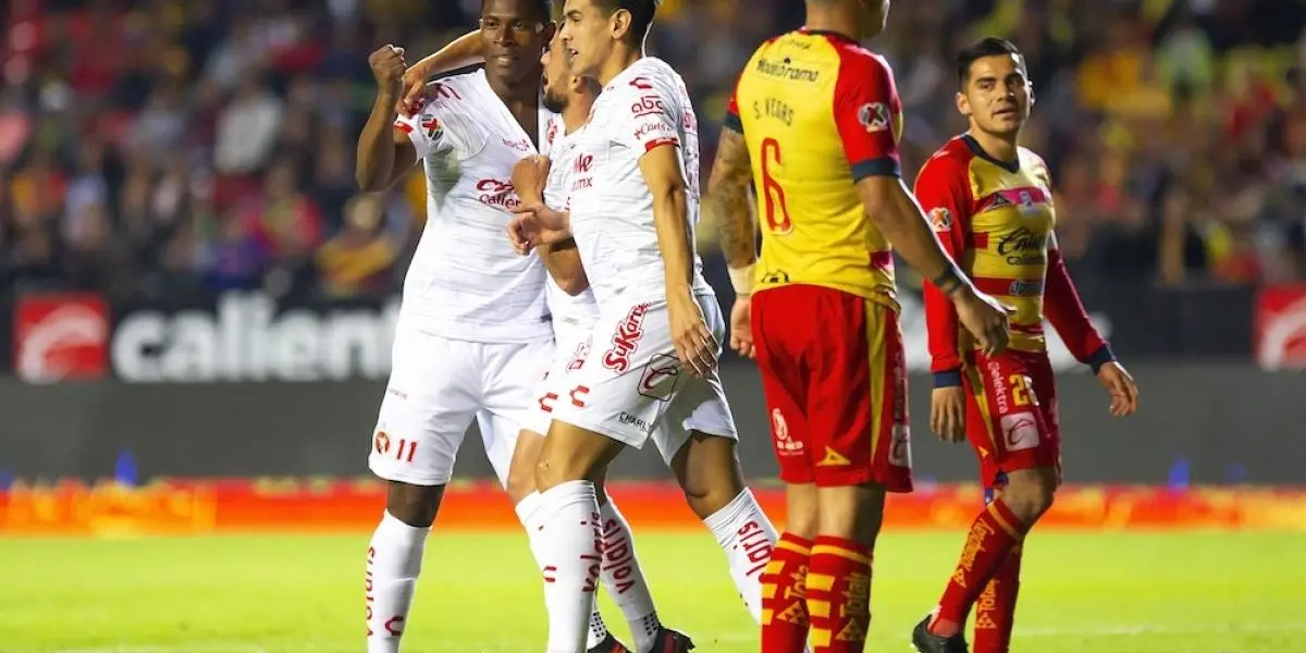 Angulo anotó su primer gol en México