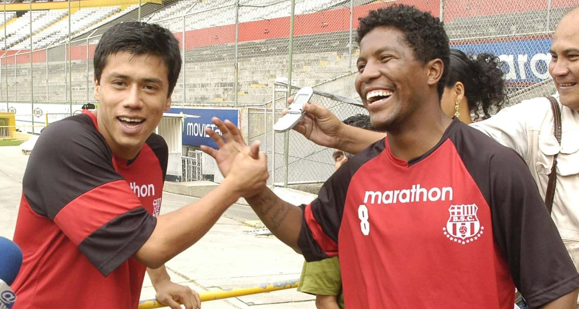 Armando Paredes tuvo la oportunidad de jugar en Europa, lo vinieron a ver pero finalmente no lo firmaron por sus antecedentes