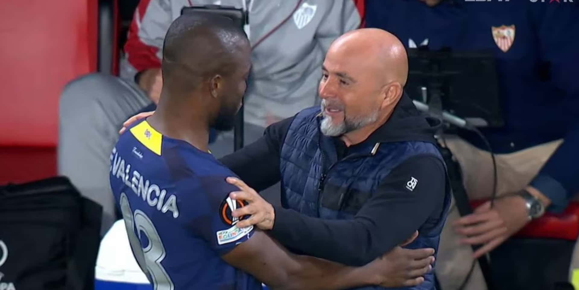 Así lucía Enner Valencia cuando debutó de manera profesional con Emelec