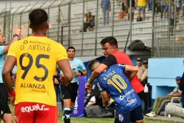 Aucas ya decidió lo que pasará con César Farías tras sus acciones contra los jugadores de Delfín