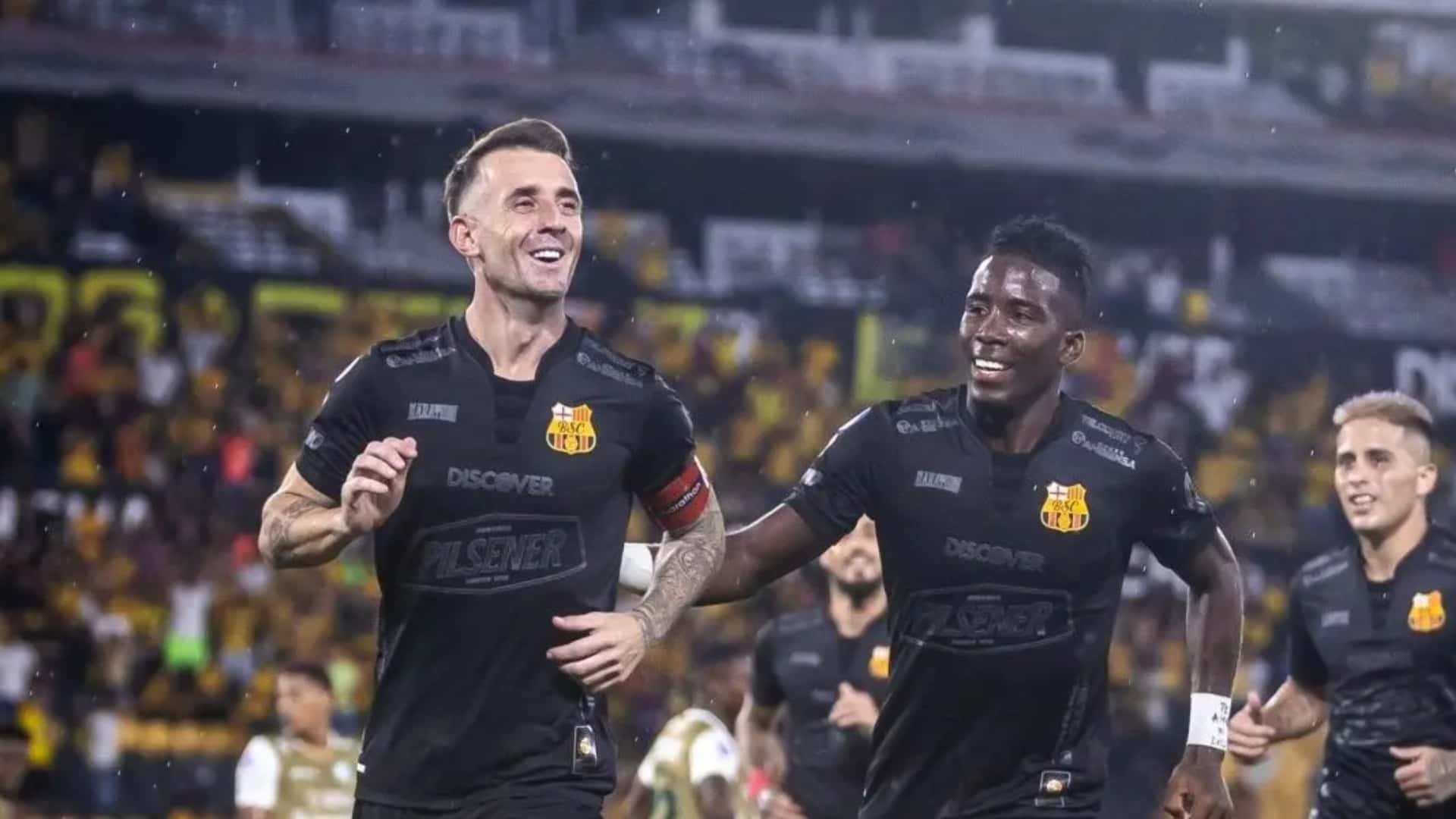 Barcelona SC-Noche Amarilla