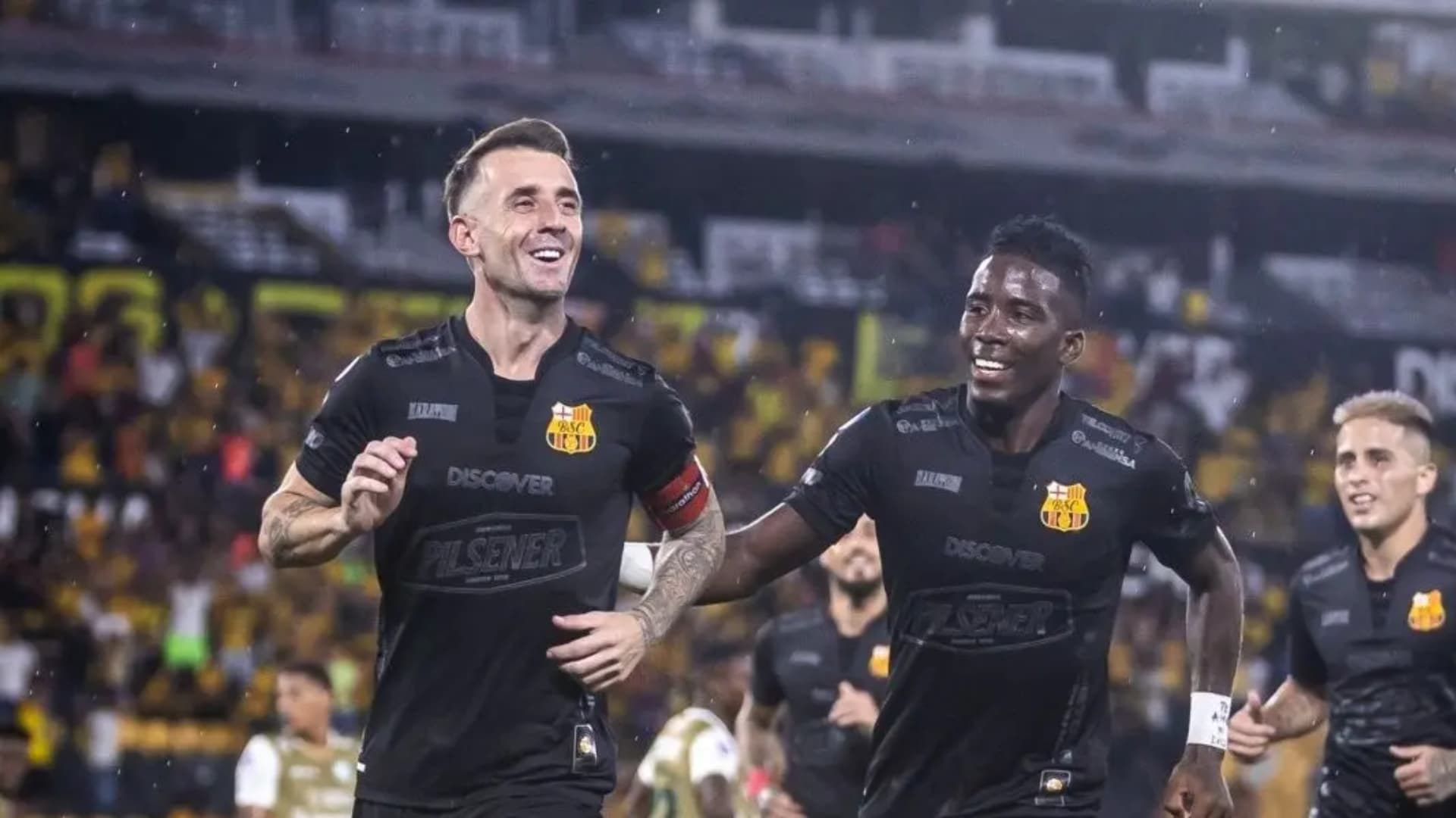 Barcelona SC-Noche Amarilla