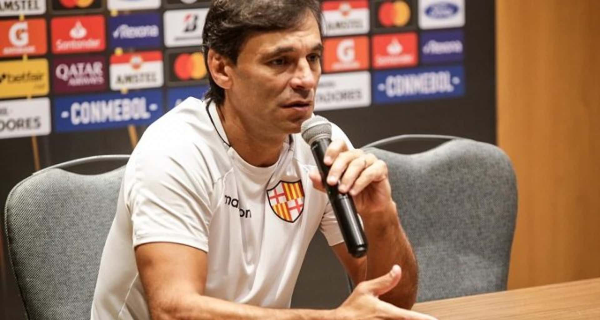 Barcelona SC pudo vender un jugador en 450 mil dólares pero no le dejó ningún rédito y fue pedido por Fabián Bustos