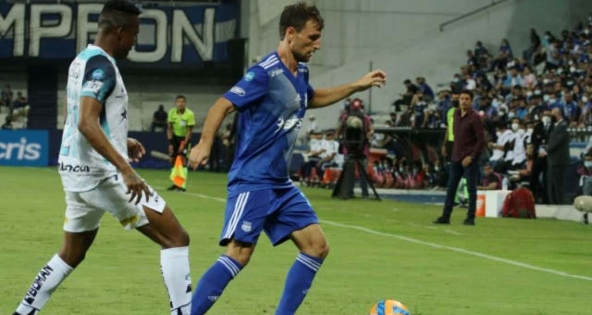 Bruno Pittón es uno de los jugadores que no estuvo en el partido entre LDU y Emele. Mira lo que hacía
