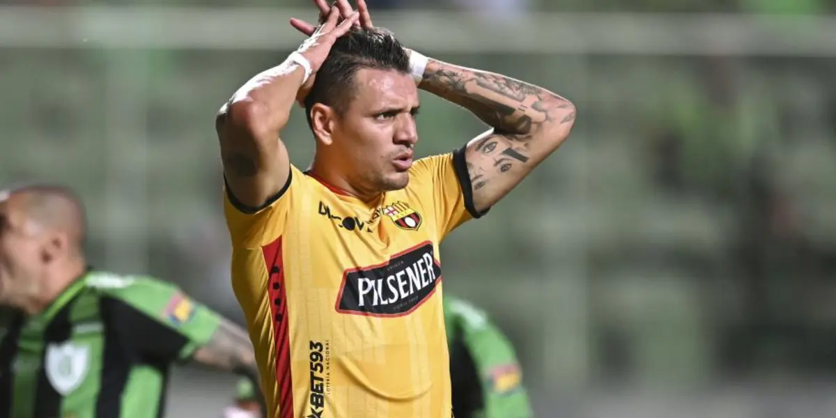 Carlos Garcés apareció luego de las críticas por fallar el penal contra América MG