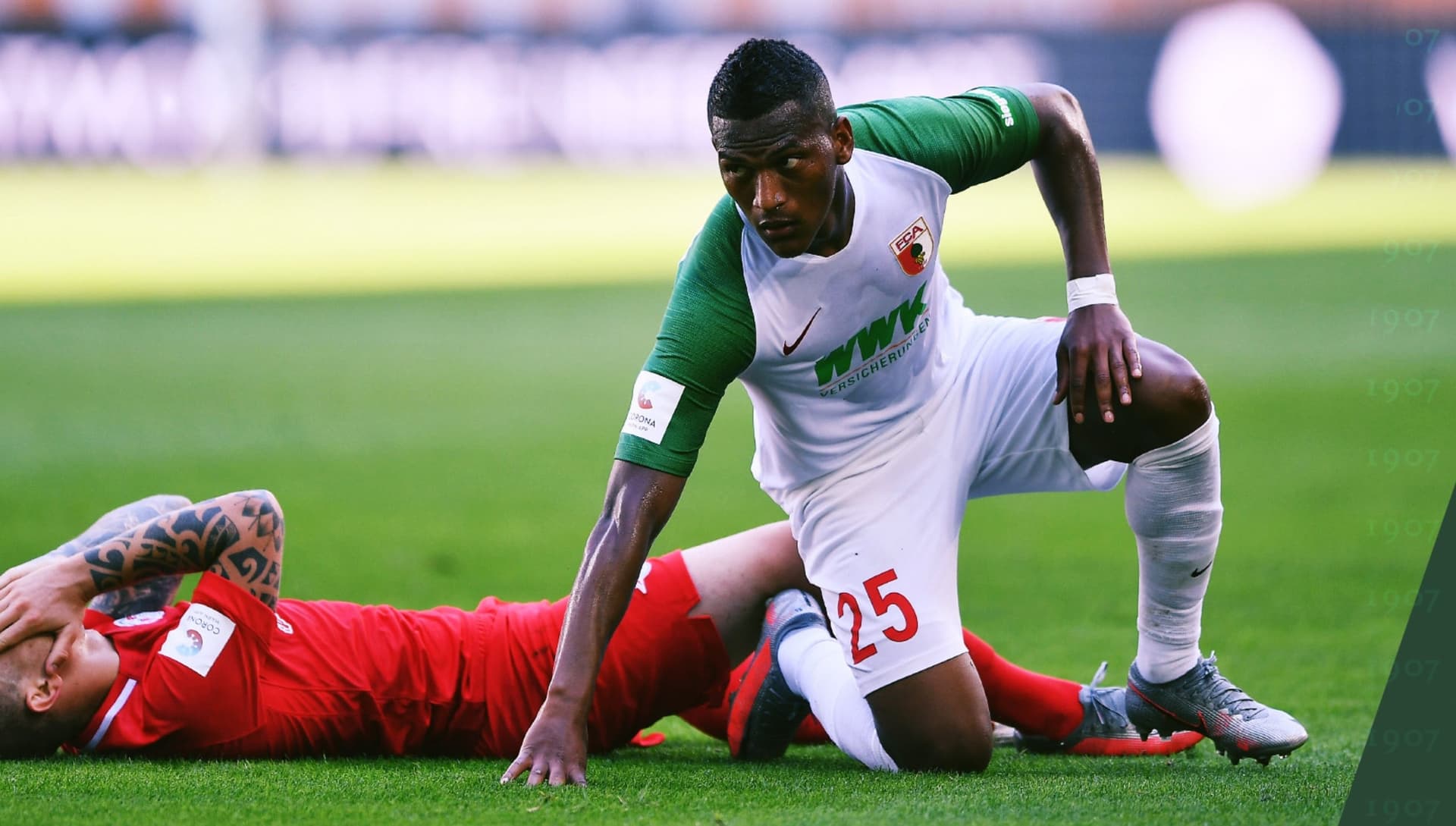 Carlos Gruezo la rompe en Alemania y realizó un pase prácticamente desde su área