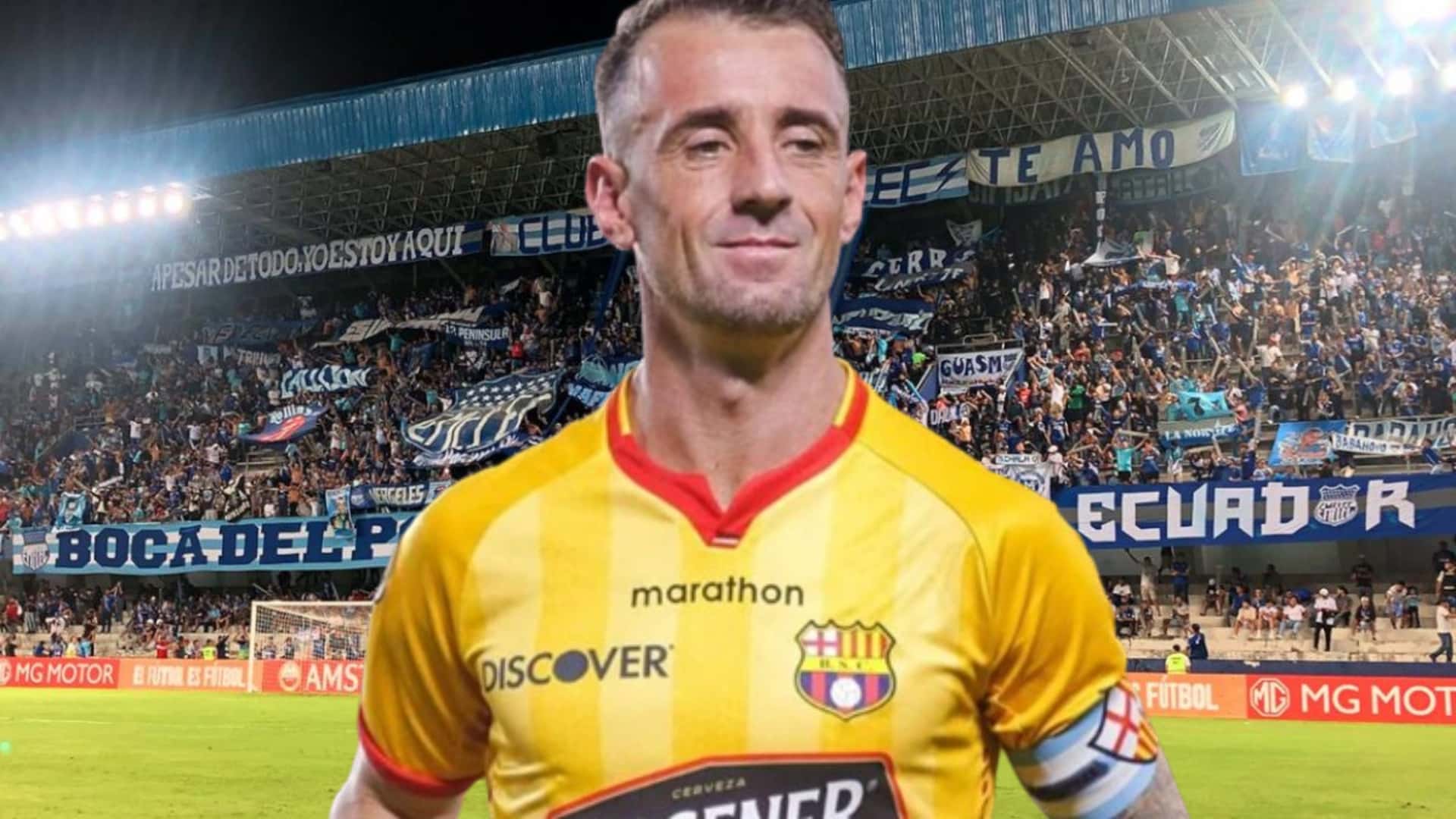 Damián Díaz y la hinchada de Emelec